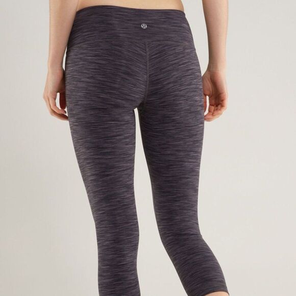 Lululemon Wunder Under Crop Black Space Dye / Black Size 4 - Picture 4 of 9
